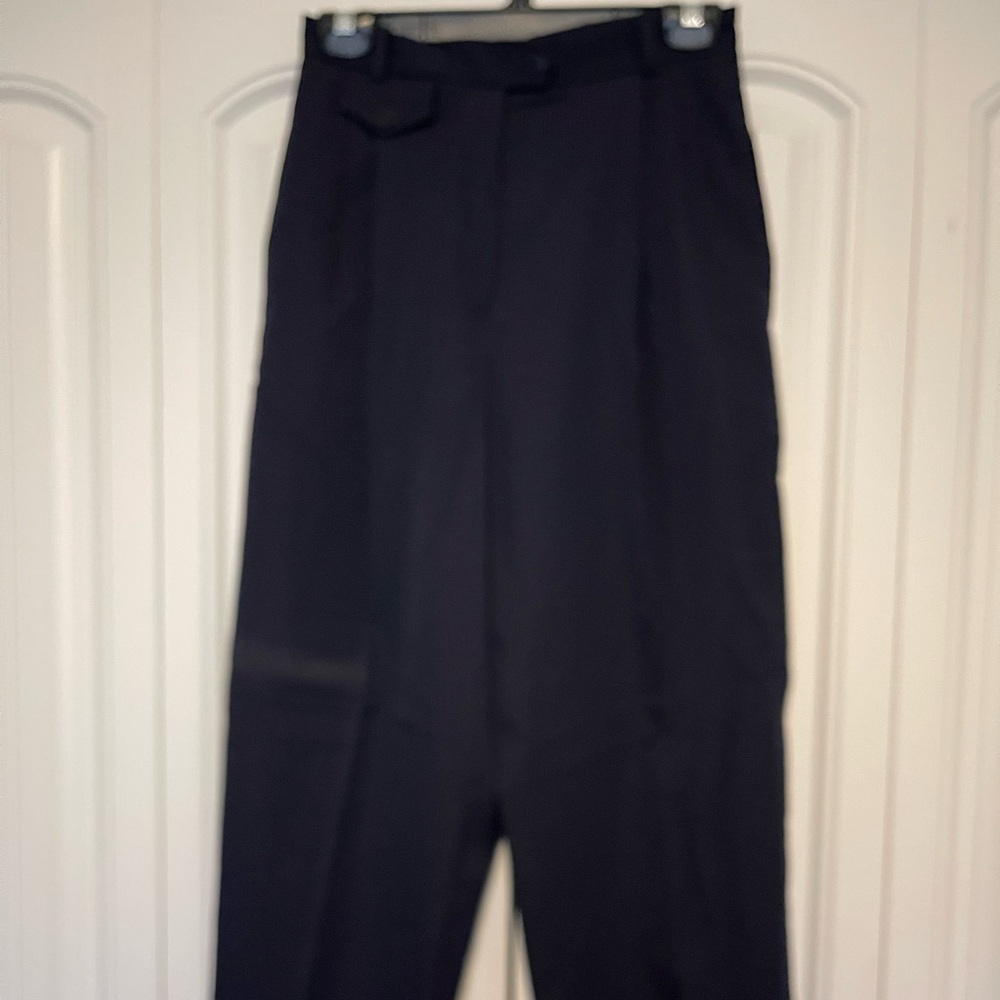 Liz Claiborne Navy Blue trousers size 6 Petite
